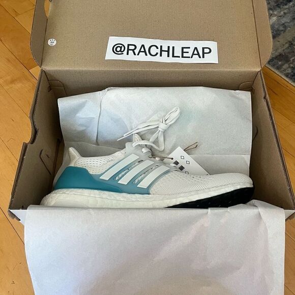 New in box adidas ultraboost 1.0 size 7.5 tennis shoes - Picture 3 of 16